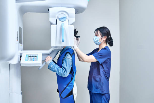 Best Emergency Dental Services for Seniors in Riverside, NY